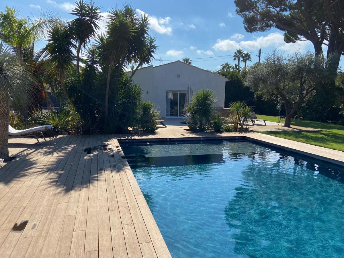 Le Mas De La Dame Saint-Tropez Kültér fotó