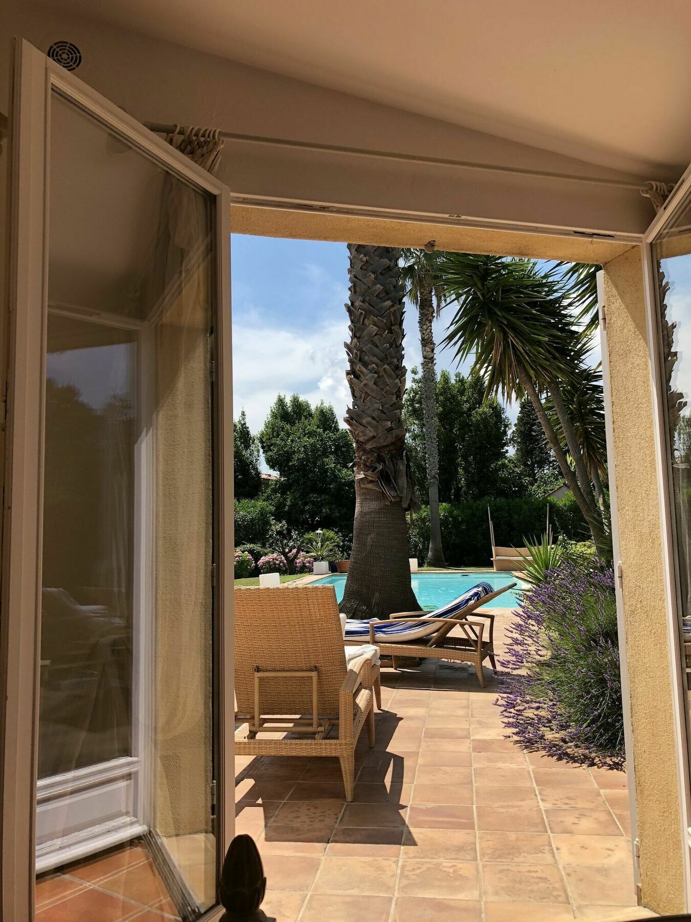 Le Mas De La Dame Saint-Tropez Kültér fotó